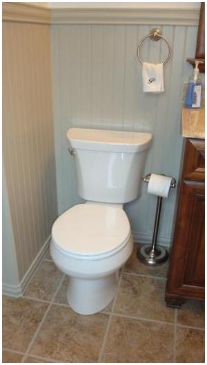Kohler Wellworth toilet in Highland Ave. bathroom remodel
